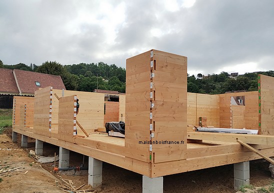 constructeur maison bois Sarlat Dordogne